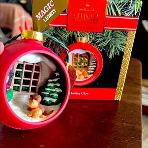 Keepsake ornament magic light holiday glow with box